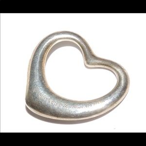 Tiffany & CO Elsa Peretti sterling silver charm